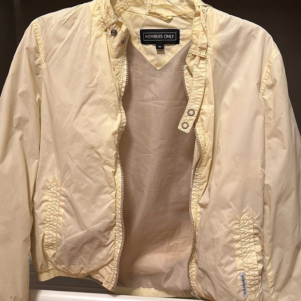 Member only jacket - Picture 2 of 3